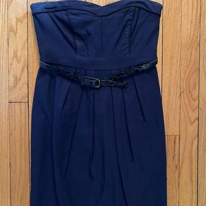 Cute Navy blue thigh length dress!